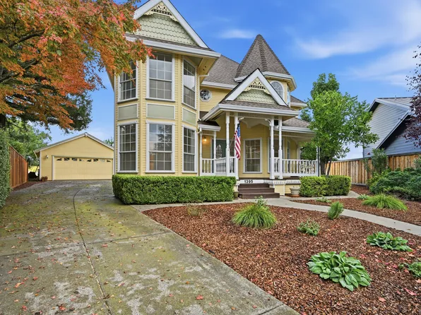 1395 Grove Ct, Saint Helena, CA 94574