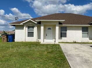 4726 26th St SW, Lehigh Acres, FL 33973