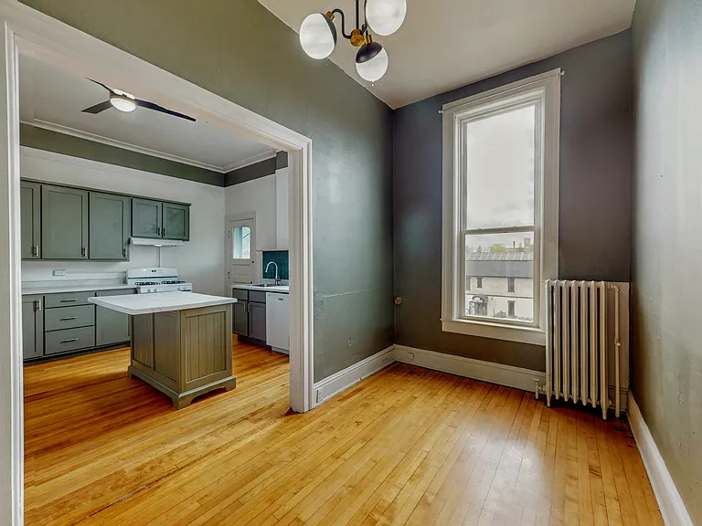 127 S Main St #1B — Photo 17