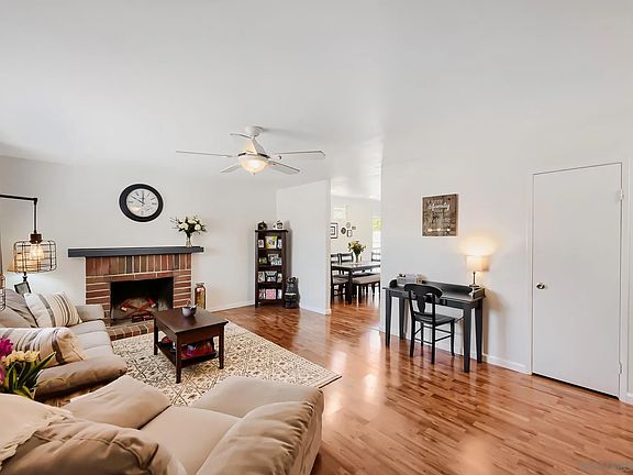 5th image of 9322 Lake Country Dr