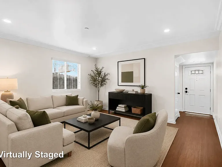 457-459 N Serrano Ave #457 — Photo 5