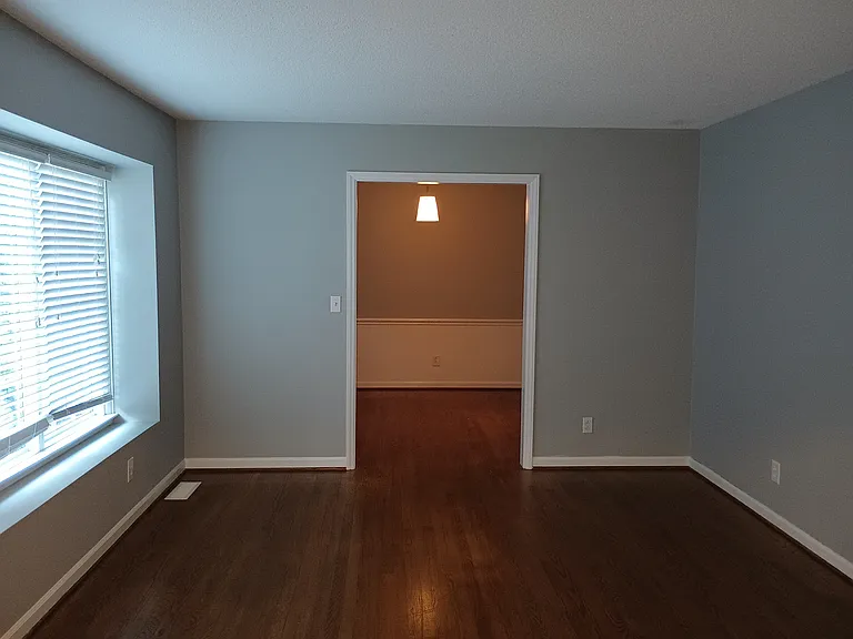 1202 Brookgreen Dr — Photo 2