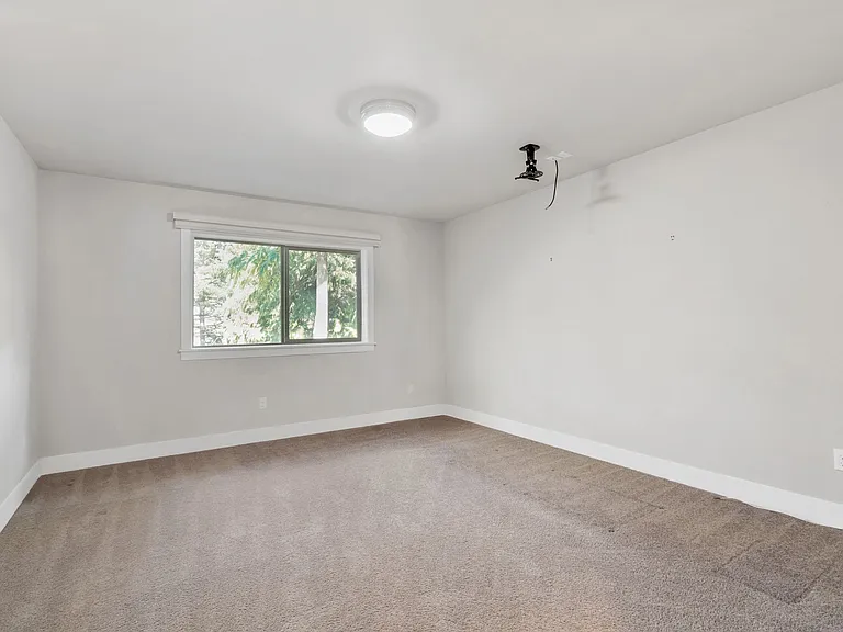 12048 SE May Creek Park Dr — Photo 27