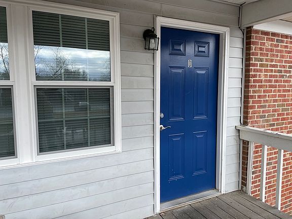 2nd image of 705-711 S Church St #721