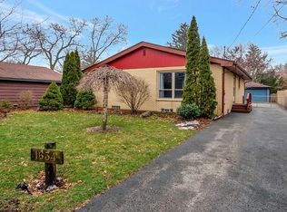 1634 Wilson St, Munster, IN 46321