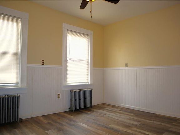4th image of 11 Garfield St APT 1