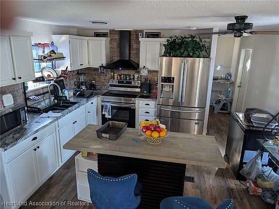 4th image of 5 Leaner St