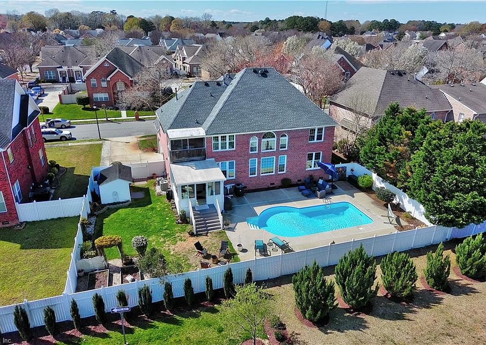 1st image of 1005 Long Beeches Ave