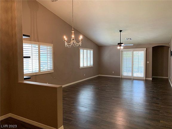 2nd image of 10309 Birch Bluff Ln