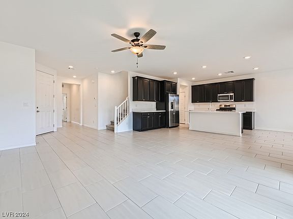 5th image of 2926 Moulin Heights St