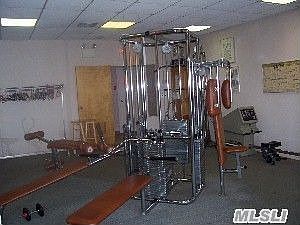 4th image of 55 Cambridge Dr W