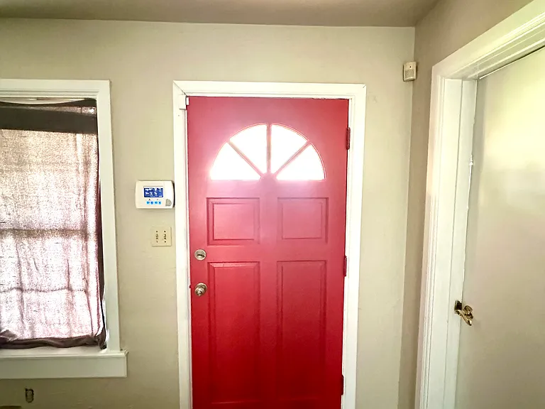 1405 Carlisle Ct — Photo 22