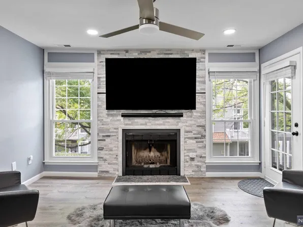 14 Cliff Dr, Englewood, NJ 07631