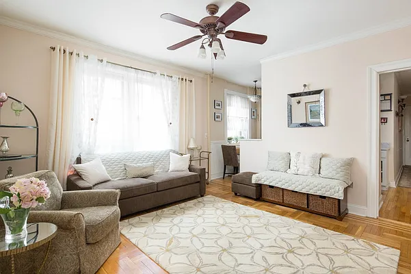 Sold by MNS | media 10