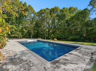 10 Bittersweet Ave S, Hampton Bays, NY 11946