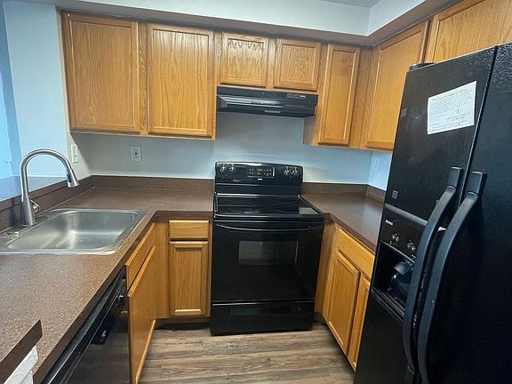 2nd image of 708 Executive Center Dr APT 25