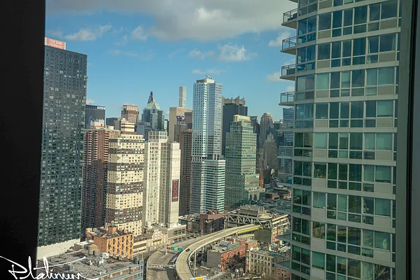 Rented by Platinum Properties | media 7