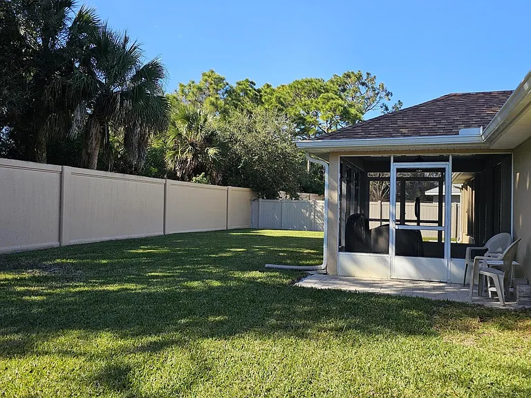 4539 Lady Hawk Way — Photo 40