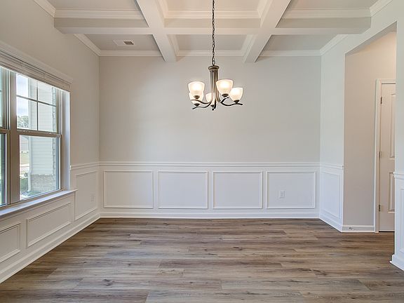 4th image of 1184 Lakehaven Ln