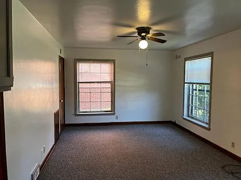 Building Photo - 5619 W Lincoln Ave #2