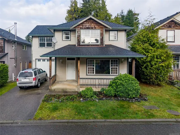 809 Ocean Park Dr, Tofino, BC V0R 2Z0