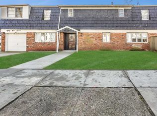 8916 162nd Ave, Howard Beach, NY 11414