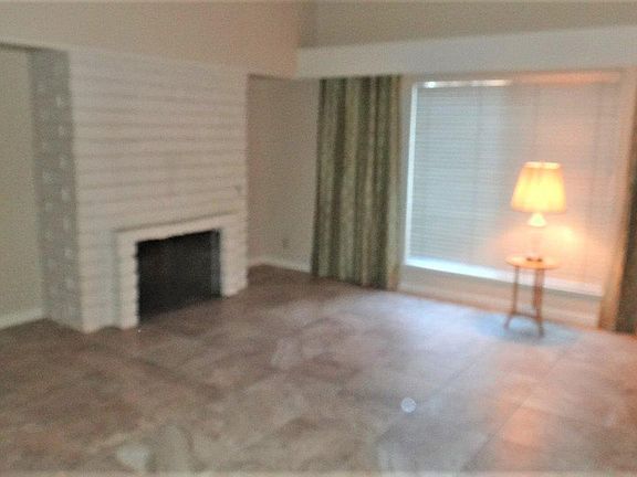 4th image of 468 W Barstow Ave APT 102