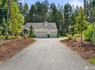 4716 Center Ln NE, Olympia, WA