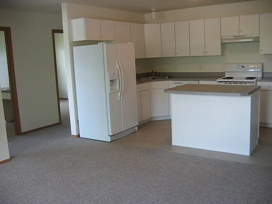 689 Professional Dr #2 — Photo 3