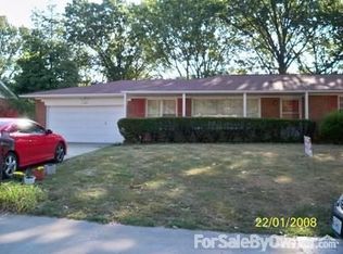 11520 Rock Hampton Dr, Saint Louis, MO 63138