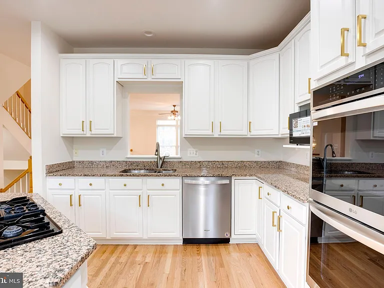 13557 Lavender Mist Ln — Photo 26
