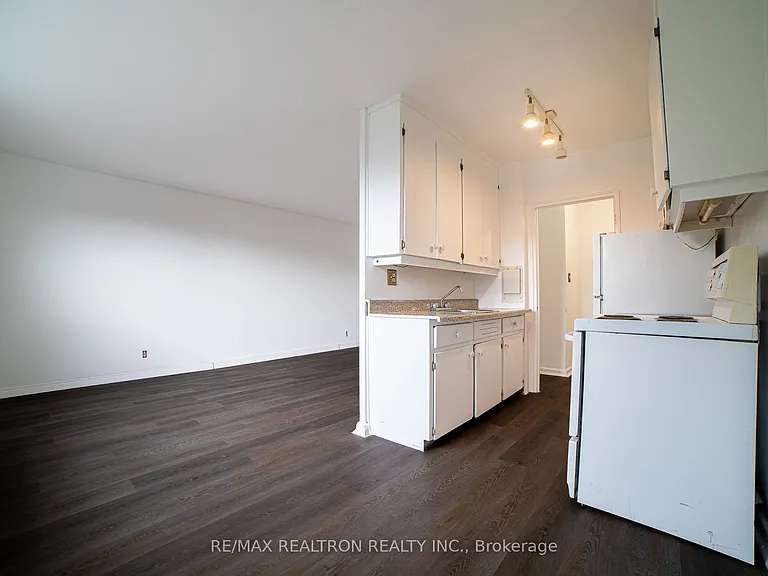 2519 Lake Shore Blvd W #303 — Photo 7