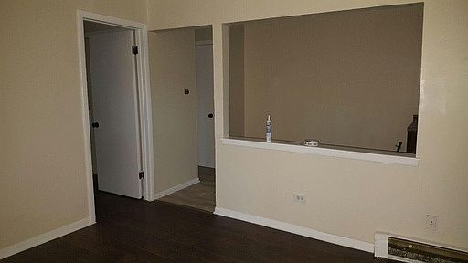3rd image of 1200 W 127th St APT 04