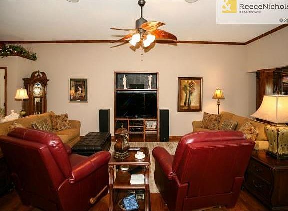 4th image of 5440 S Duffey Ave