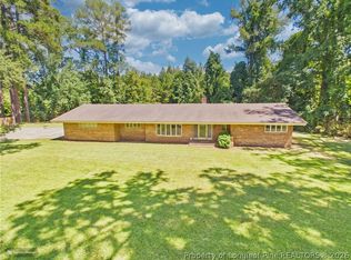 4009 Cedar Creek Rd, Fayetteville, NC 28312