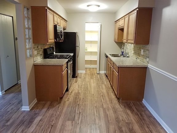 4th image of 521 Kiowa Dr