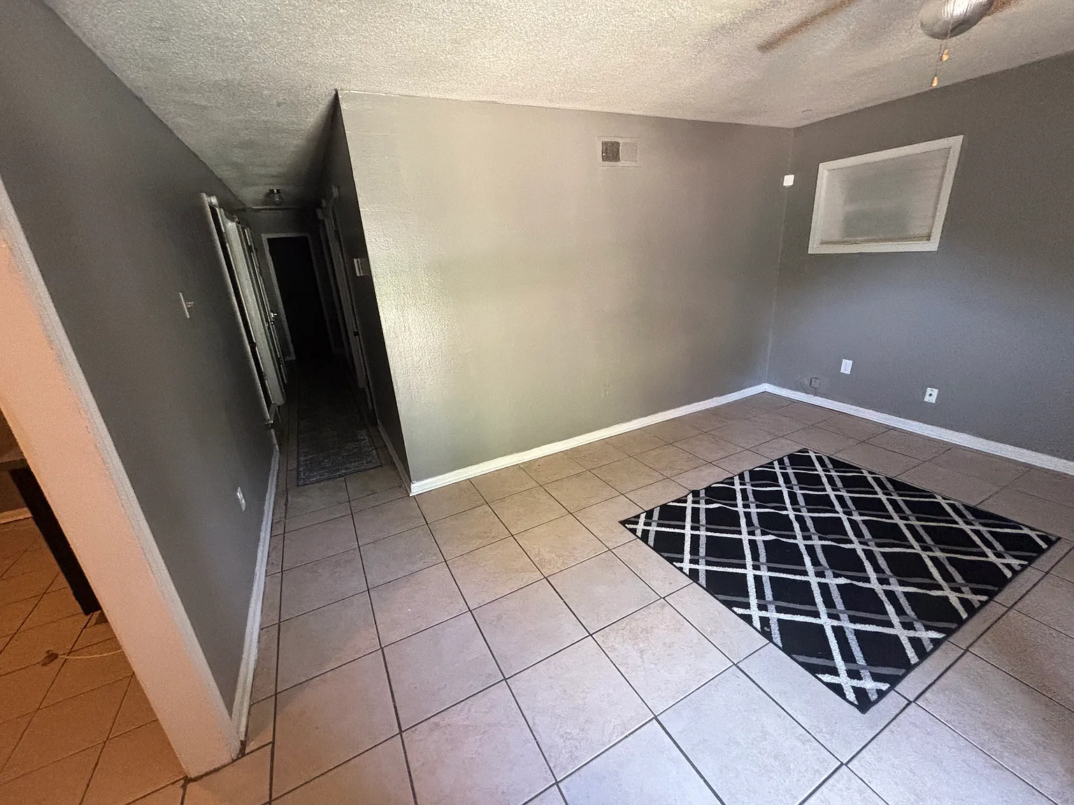 4 bed, 1.5 bath, $1,100 — Photo 3