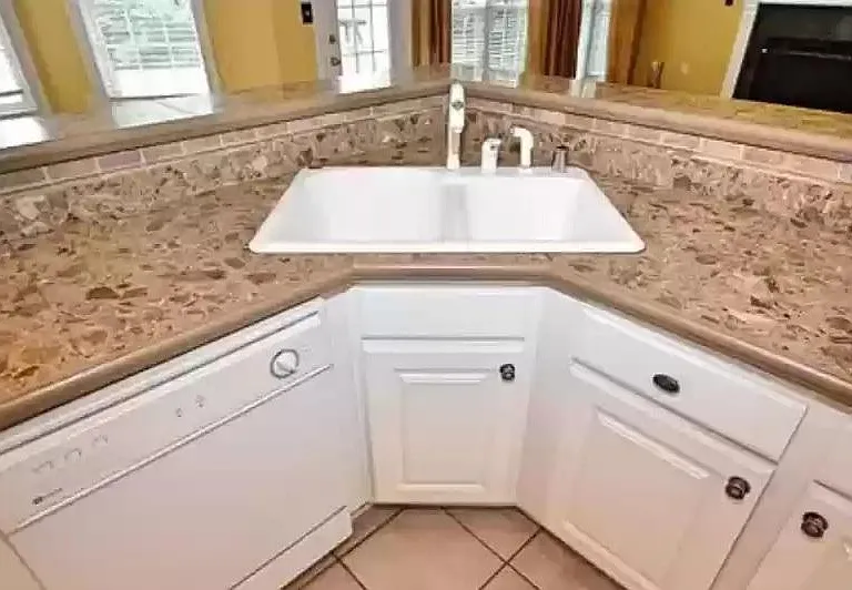 7106 Horse Hollow Dr SE — Photo 13