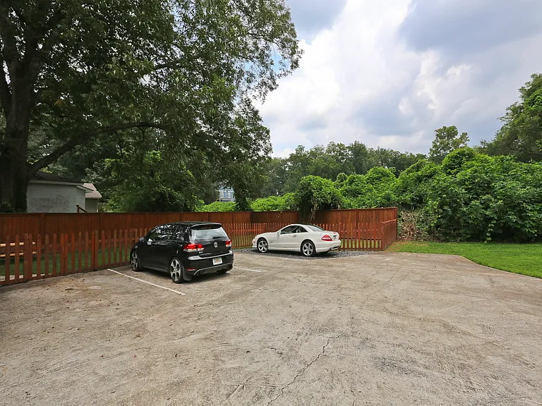 69 Norwood Ave NE #A — Photo 14