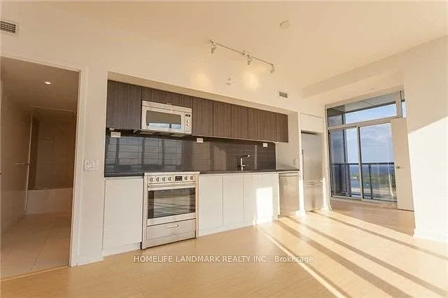 3 bed, $4,000 — Photo 3