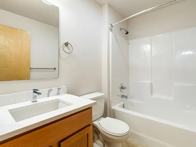 Cedar Grove Apartments — Photo 33