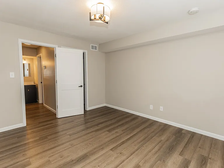 111 N Wisconsin Ave #1 — Photo 9
