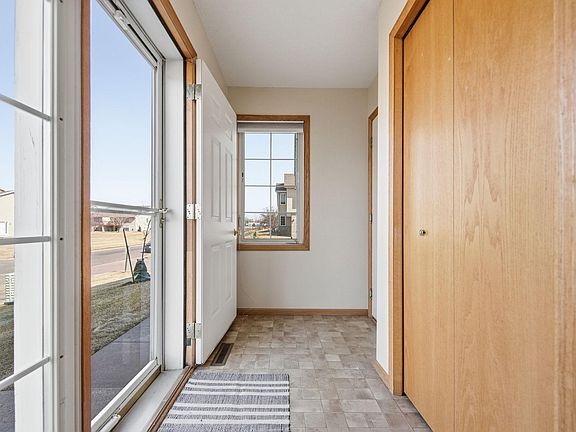 3rd image of 4901 132nd St N