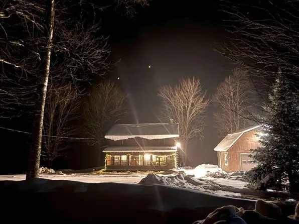 1960 Hardwood Flats Road, Elmore, VT 05657