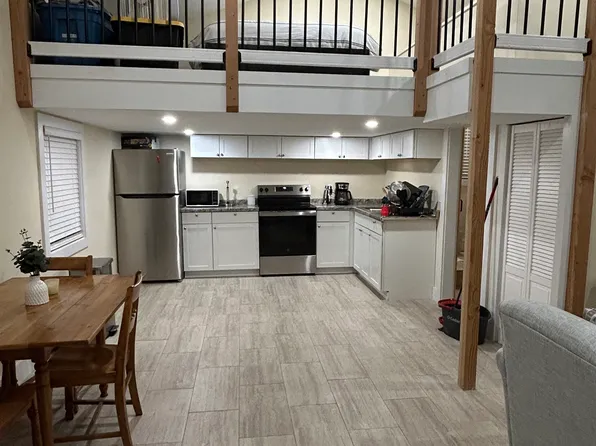 10 Endeavors Ln, Swanton, VT 05488