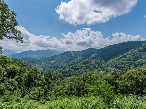 316 Fincher Mountain Rd, Waynesville, NC 28785