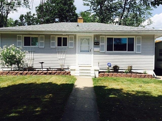 1st image of 3829 Holly Ave