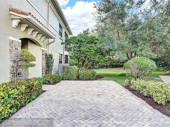 3rd image of 7643 Old Thyme Ct #6C