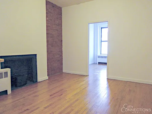 Rented by City Connections Realty | media 12