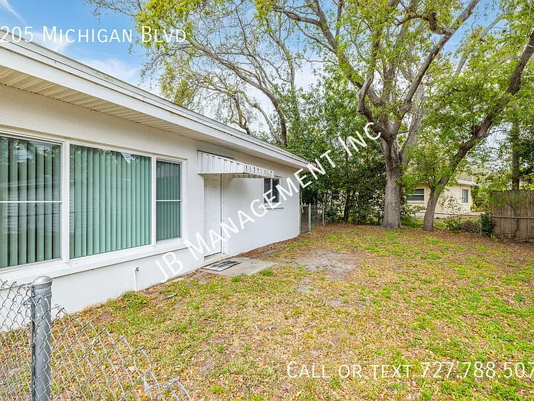 1205 Michigan Blvd — Photo 29